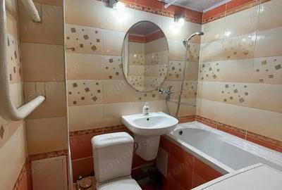Garsonieră decomandată în Lipovei