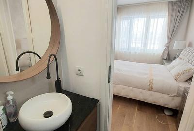 Casă cu 4 camere cu Teren 434 Mp în Central - 1
