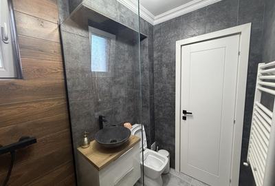 Apartament cu 3 camere decomandat în Central - 4