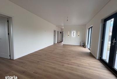 Casă cu 4 camere cu Teren 450 Mp în Horpaz