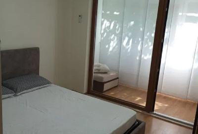 Apartament cu 2 camere decomandat în Olimp