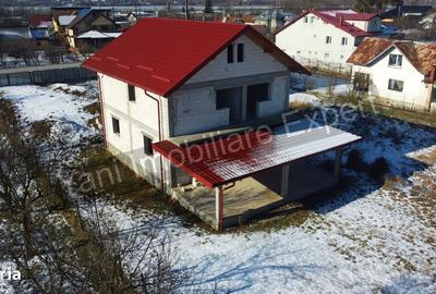 Casă cu 4 camere în Zigoneni - 11