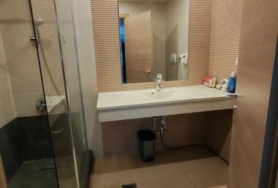 Apartament cu 3 camere în Vitan