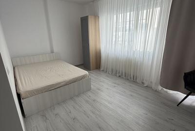 Garsonieră în Titan