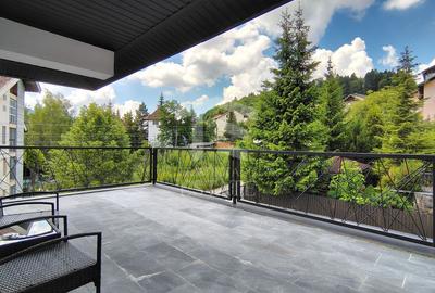 Apartament cu 2 camere semidecomandat, mobilat în Central