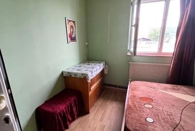 Apartament cu 2 camere decomandat în Alexandru cel Bun