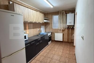 Apartament cu 3 camere decomandat, mobilat în Tractorul - 7