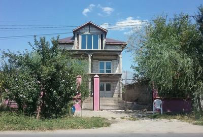 Casă cu 5 camere cu Teren 1000 Mp în Sintești - 7