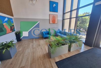 Apartament cu 2 camere decomandat, mobilat în Take Ionescu