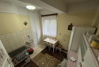 Apartament cu 2 camere în Tractorul - 3