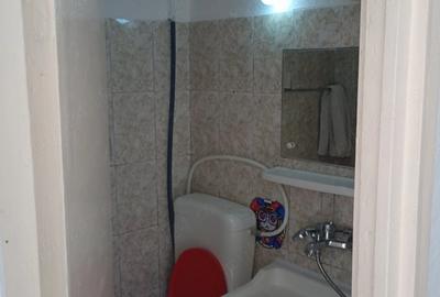 Garsonieră decomandată în Central