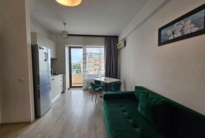 Apartament cu 2 camere decomandat, mobilat în Central
