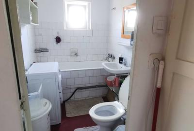 Apartament cu 2 camere în Decebal