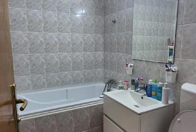 Apartament cu 4 camere decomandat în Crângași - 6