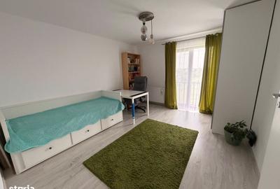 Casă cu 3 camere în Odăi