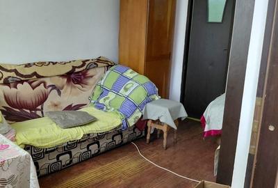 Casă cu 4 camere cu Teren 400 Mp în Central