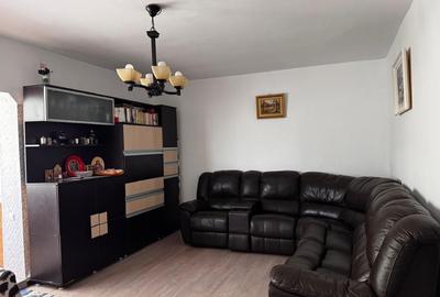Apartament cu 3 camere decomandat în Central - 2