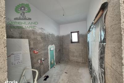 Casă cu 4 camere cu Teren 500 Mp în Tomești