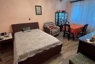 Apartament cu 3 camere decomandat în Central - 2