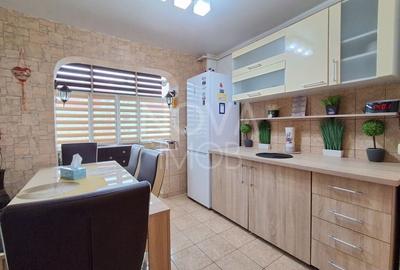 Apartament cu 3 camere decomandat, mobilat în Vasile Aaron - 6