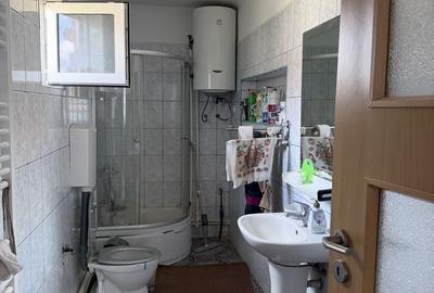 Casă cu 3 camere în Stracoș - 6