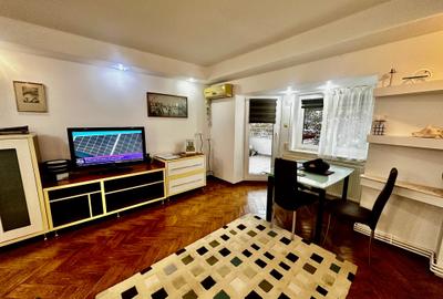 Apartament cu 3 camere decomandat în Faleza Nord - 1
