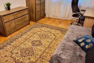 Apartament cu 2 camere decomandat, mobilat în Tătărași