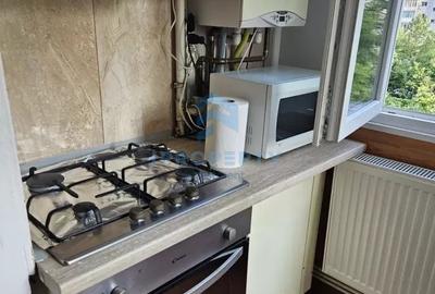 Apartament cu 3 camere în Pantelimon