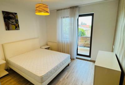 Apartament cu 2 camere semidecomandat în Grivița