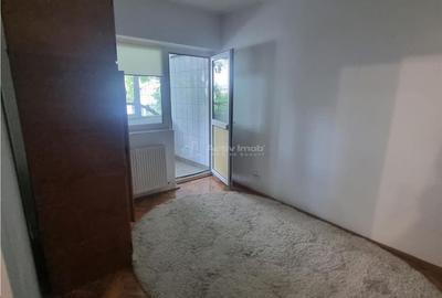 Apartament cu 3 camere decomandat în Central - 13