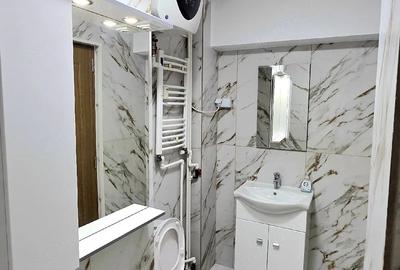 Apartament cu 3 camere decomandat în Tei - 1