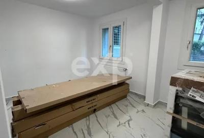 Apartament cu 2 camere semidecomandat în Micro 8