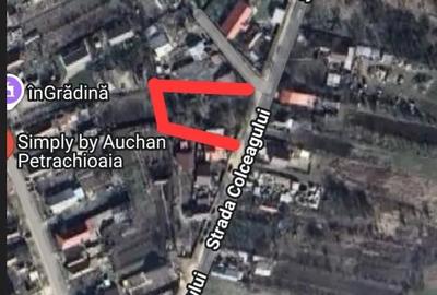 Teren de 1230 mp, în Petrăchioaia - 1