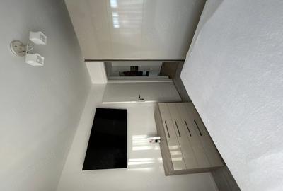 Apartament cu 2 camere decomandat în George Enescu - 3