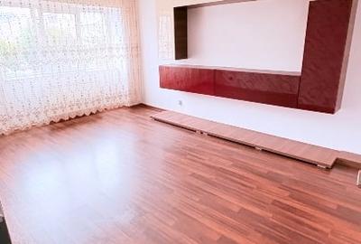 Apartament cu 3 camere decomandat, mobilat în Central - 2