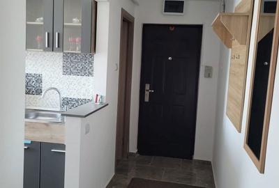 Apartament cu 2 camere decomandat în Central - 1
