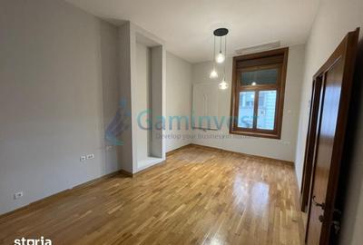 Spațiu comercial, de 50 mp, în Ultracentral