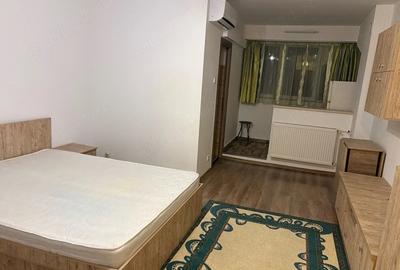 Garsonieră semidecomandată în Basarabia