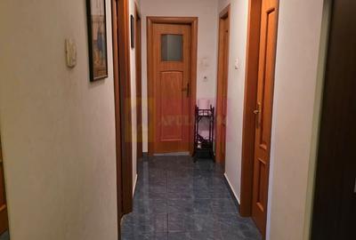Apartament cu 3 camere decomandat în Unirii - 1