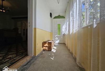 Casă cu 3 camere cu Teren 2690 Mp în Teiș - 12