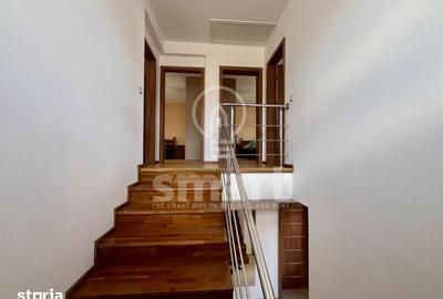 Casă cu 5 camere cu Teren 250 Mp în Florești