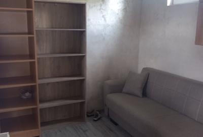 Casă cu 2 camere în Central