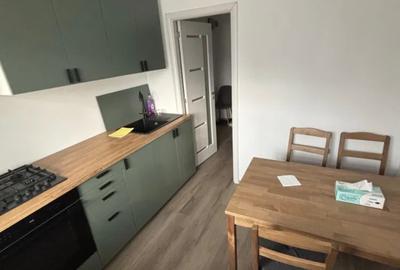 Apartament cu 2 camere semidecomandat în Gorjului