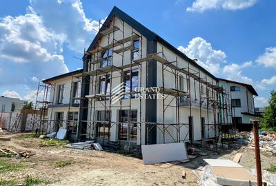 Duplex cu 4 camere cu Teren 130 Mp în Otopeni - 1