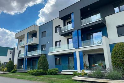 Apartament cu 2 camere decomandat în Lipovei