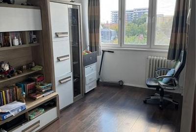 Apartament cu 4 camere decomandat în Paleu - 1