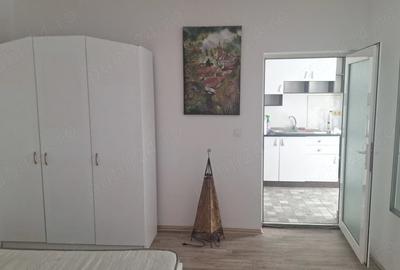 Garsonieră decomandată în Central - 1