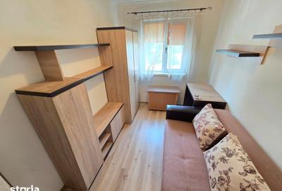 Apartament cu 3 camere semidecomandat în Micro 6 - 3