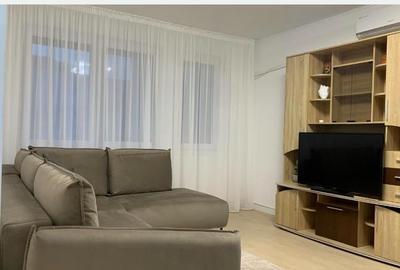 Apartament cu 2 camere semidecomandat, mobilat în Tomis II