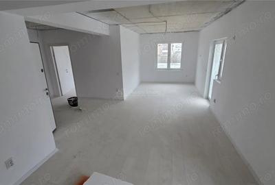 Apartament cu 3 camere decomandat în Bragadiru